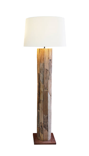 Abajur / Luminária de Chão O'Thentique Modelo Wooden Patch
